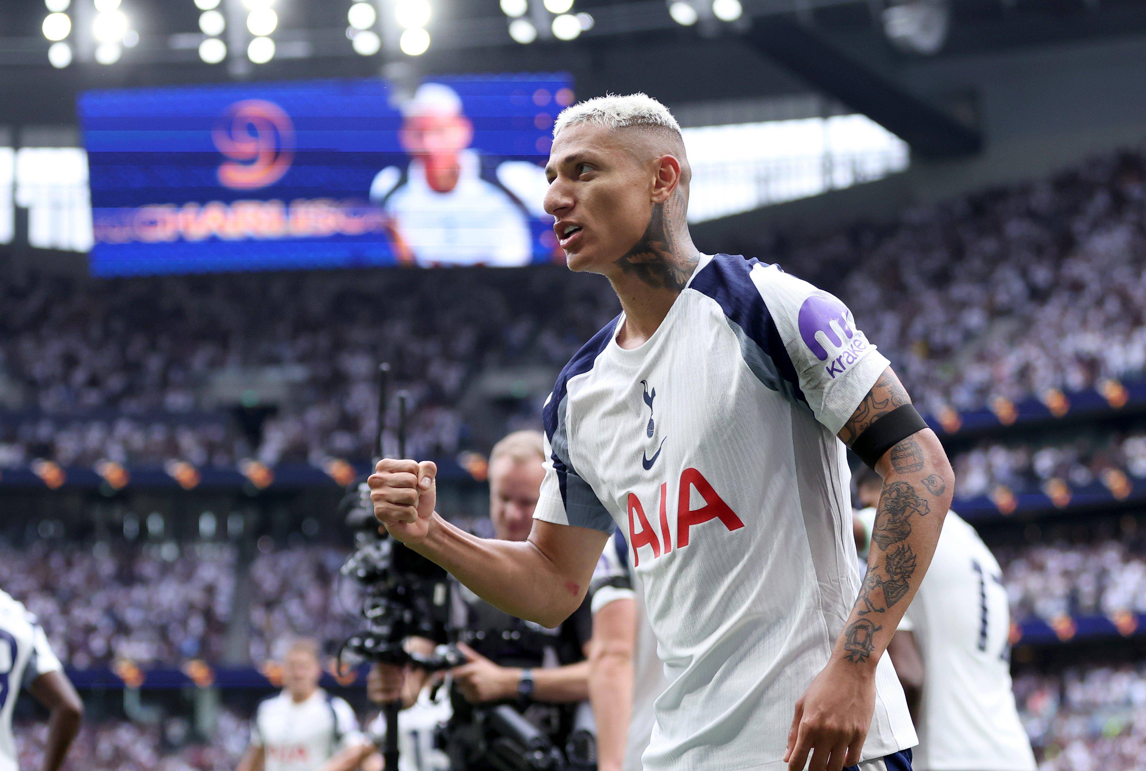 九游娱乐赛前曼城远射贴柱——德甲节点到来；态度坚定；赛季目标并未改变的简单介绍