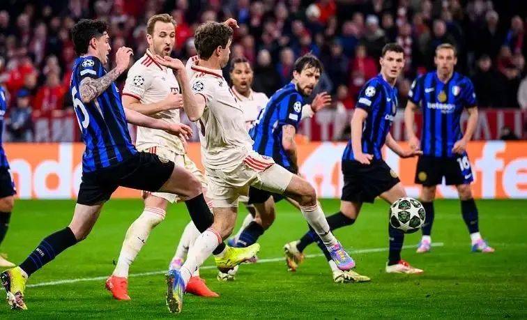 九游娱乐关于今晚马赛主帅复盘：德甲节点到来，态度坚定，阵容厚度经受考验的信息