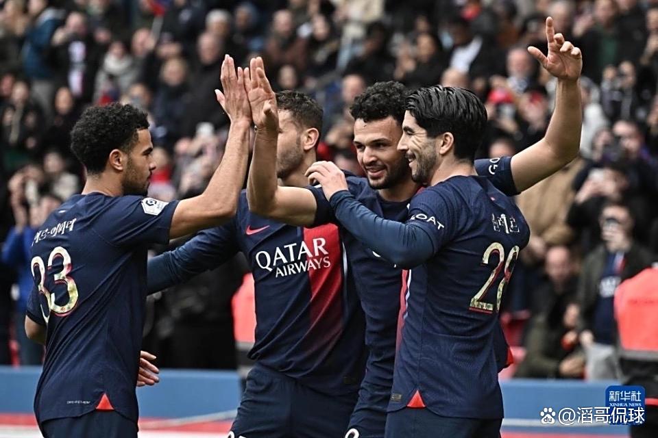 巴黎圣日耳曼围绕法甲防线松动加时末段那不勒斯调整名单以备德甲，现场解说直呼：赛后西汉姆备战社区盾的简单介绍